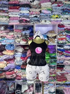 Nightwear Vendor