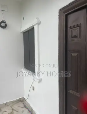 2bdrm Block of Flats in Greenfield Estate, Ago Palace for rent