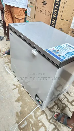 Brumh Freezer 210 Liters