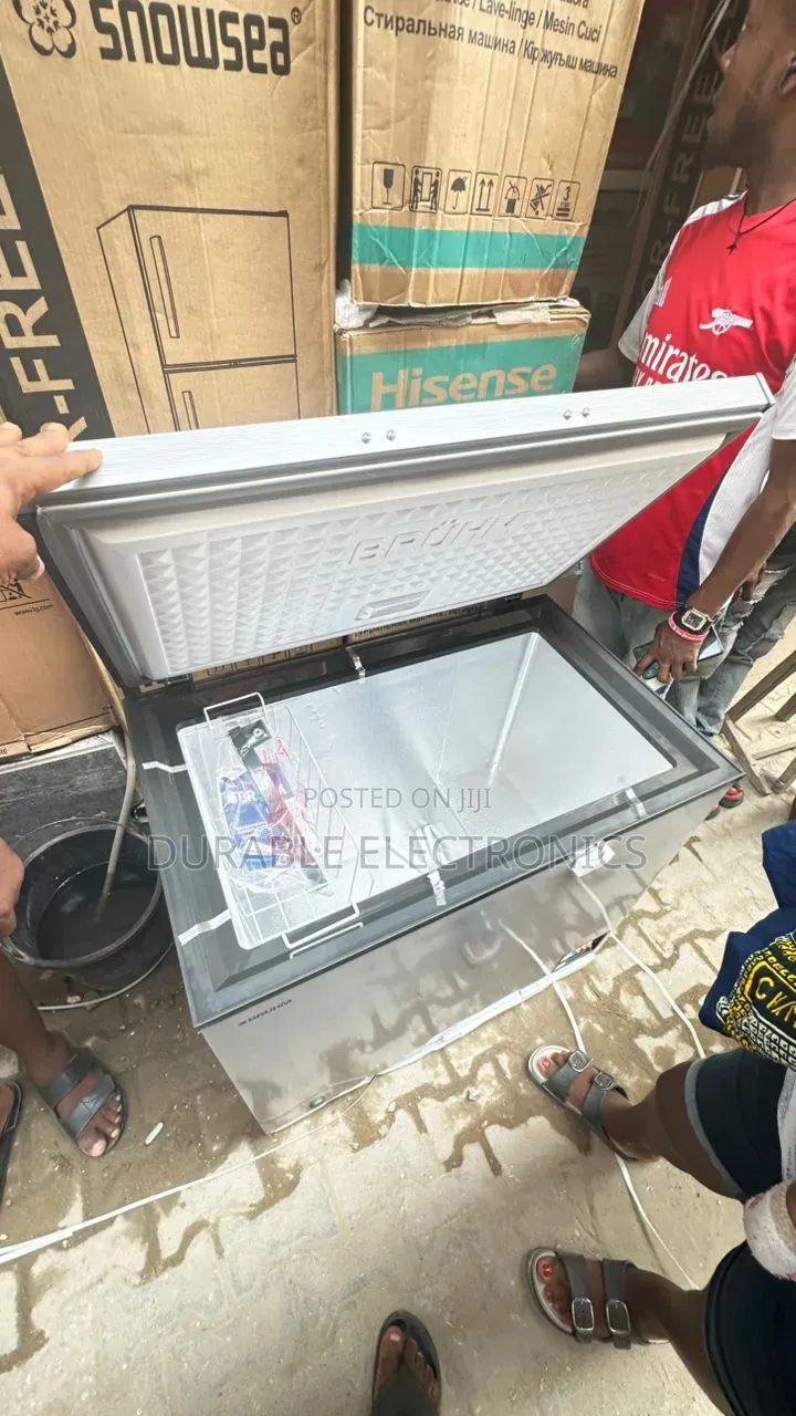 Brumh Freezer 210 Liters