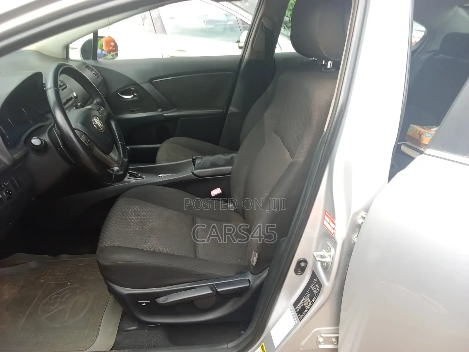 Toyota Avensis 2008 Silver