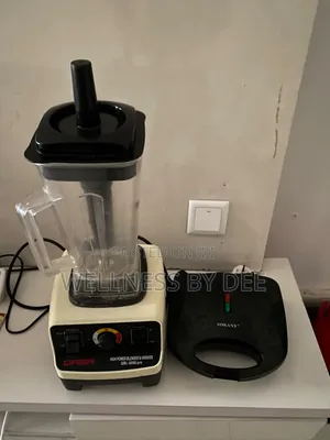 Blender and Wafflemaker