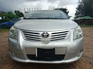 Toyota Avensis 2008 Silver