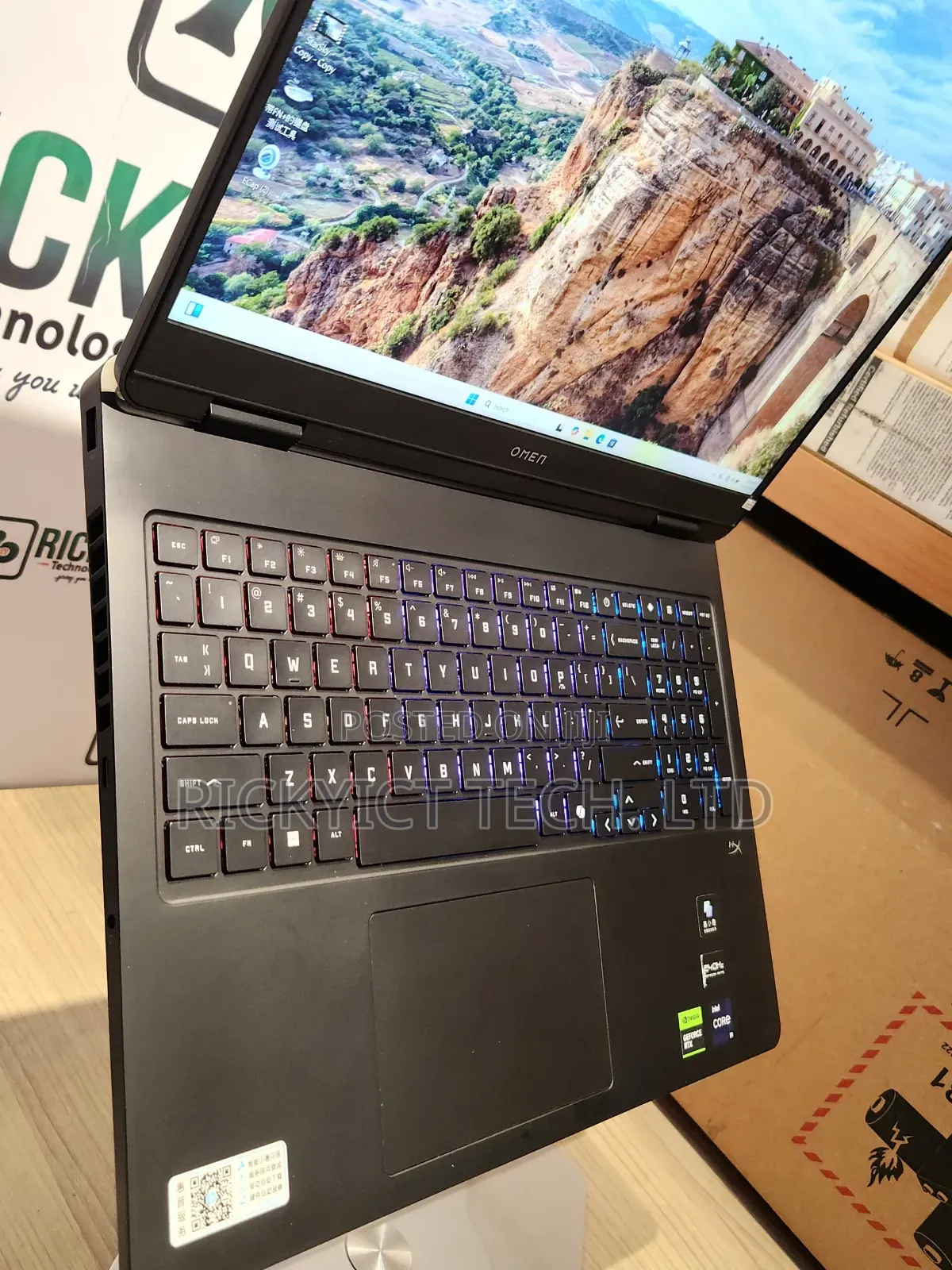 Laptop HP Omen 16 16GB Intel Core i9 SSD 1T