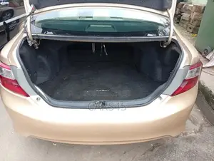 Toyota Camry 2012 Gold