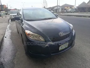 Toyota Matrix 2010 Blue