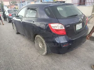 Toyota Matrix 2010 Blue