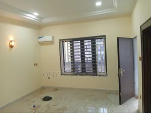 4bdrm Townhouse / Terrace in Life Camp By for rent