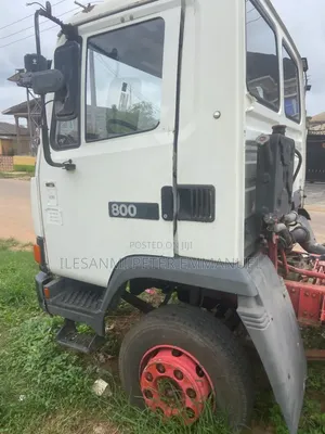 Truck Head