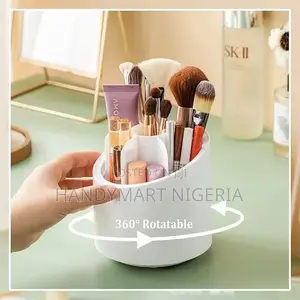 Ultimate 360° Rotating Cosmetics Storage Box! 20% OFF