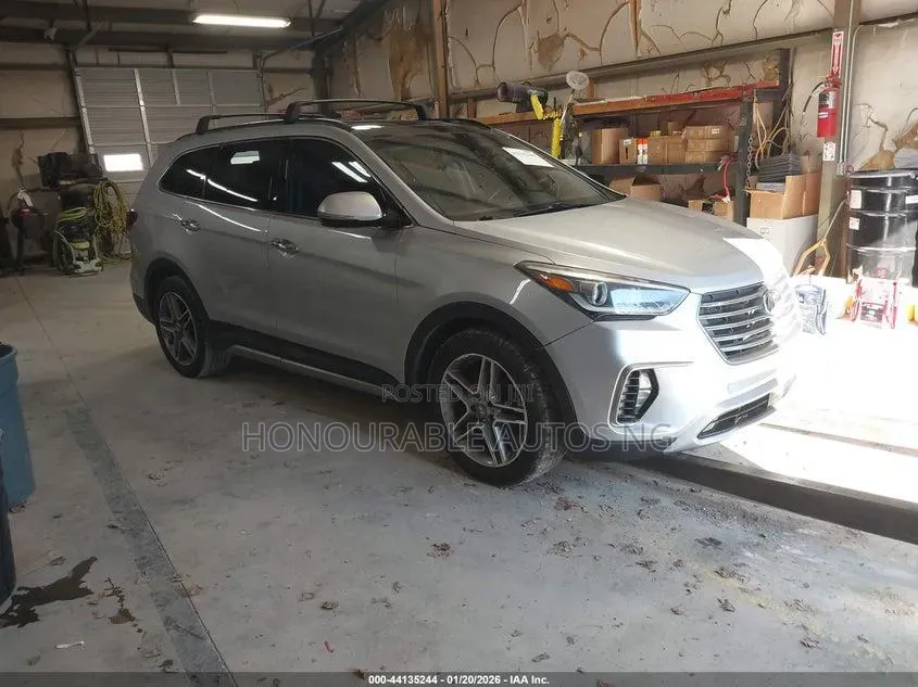 Hyundai Santa Fe 2017 Silver