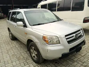 Honda Pilot 2006 Silver