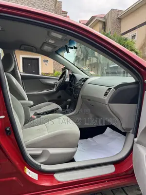 Toyota Corolla 2012 Red