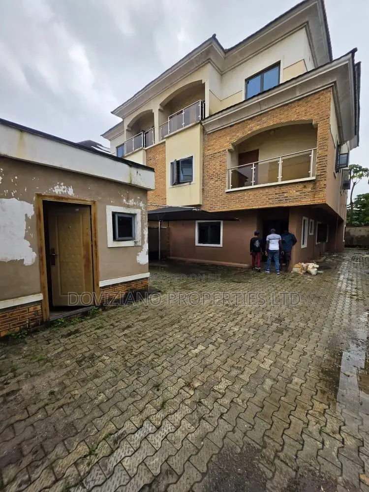 5bdrm Duplex in Ikeja GRA for rent