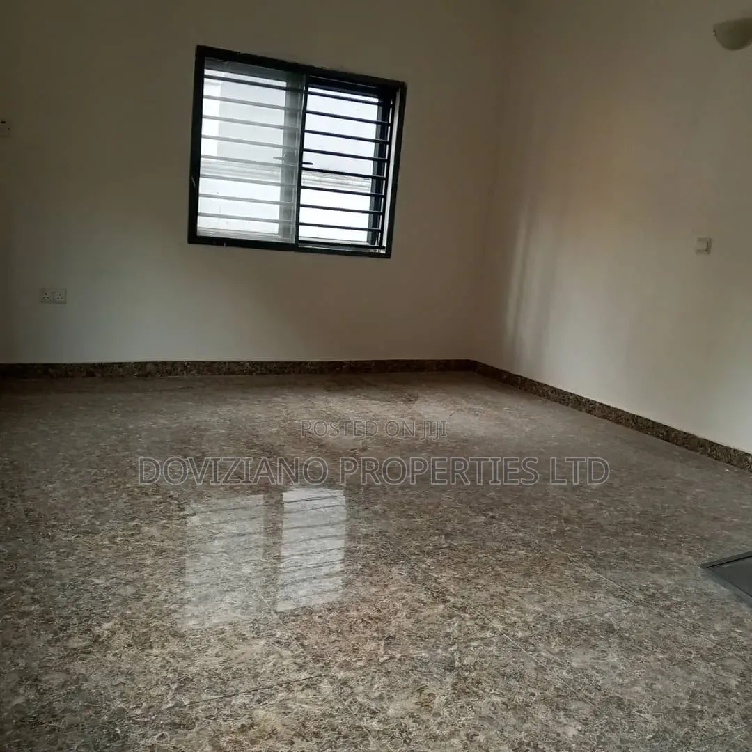5bdrm Duplex in Ikeja GRA for rent