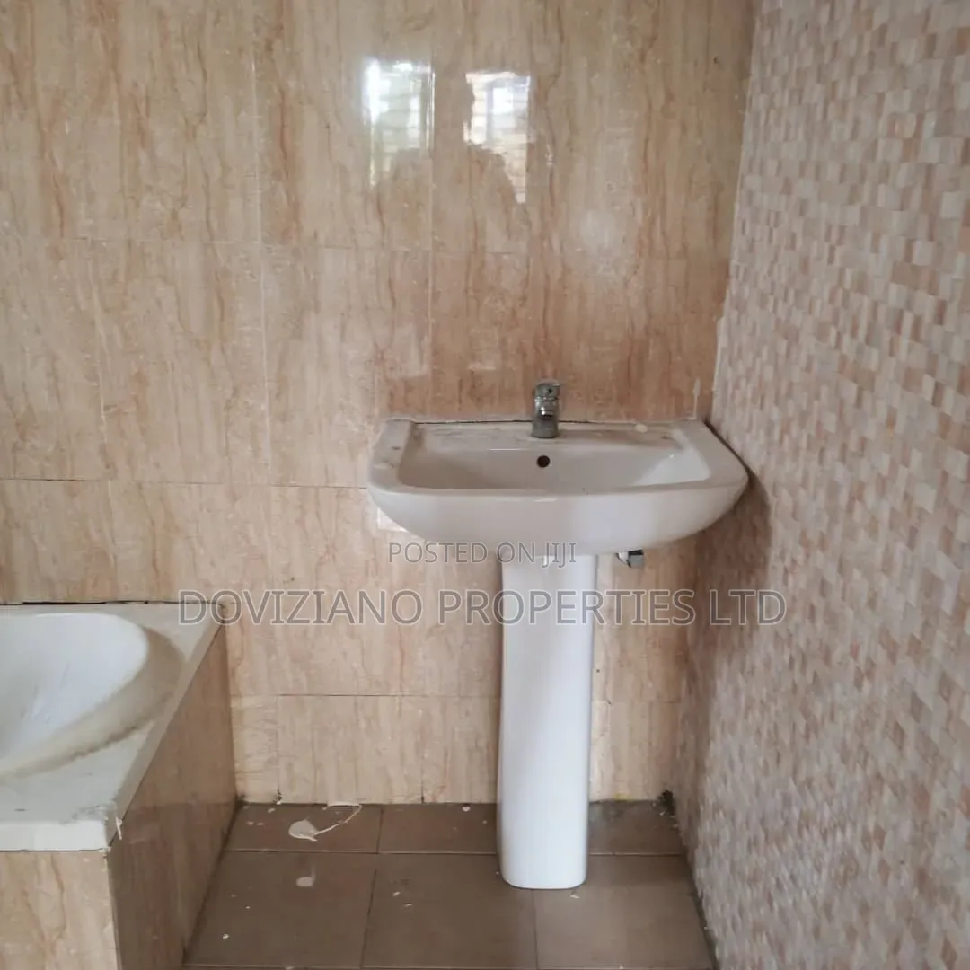 5bdrm Duplex in Ikeja GRA for rent