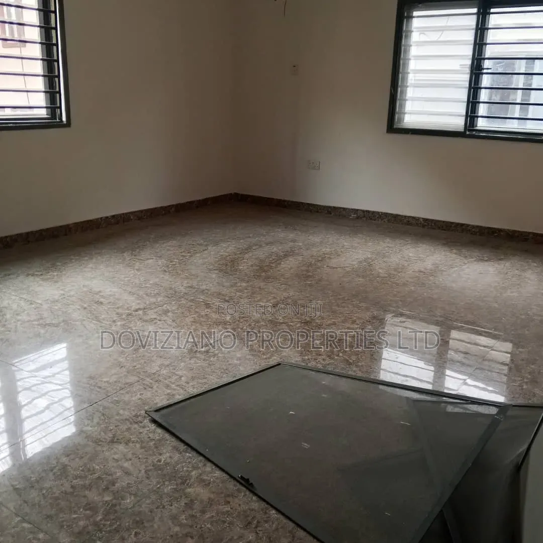 5bdrm Duplex in Ikeja GRA for rent