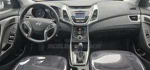 Hyundai Elantra 2016 Silver