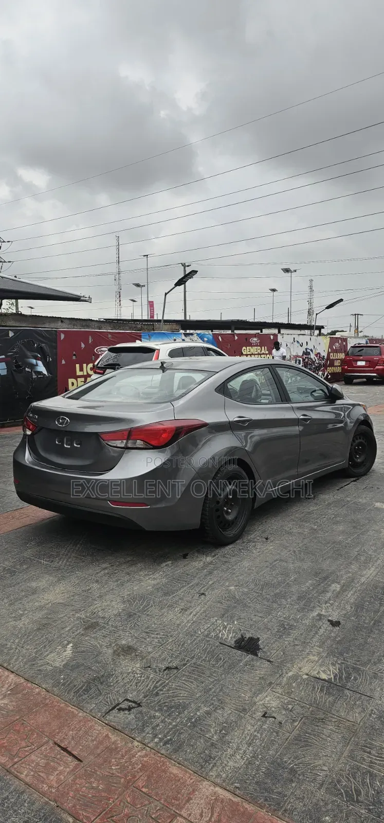 Hyundai Elantra 2016 Silver
