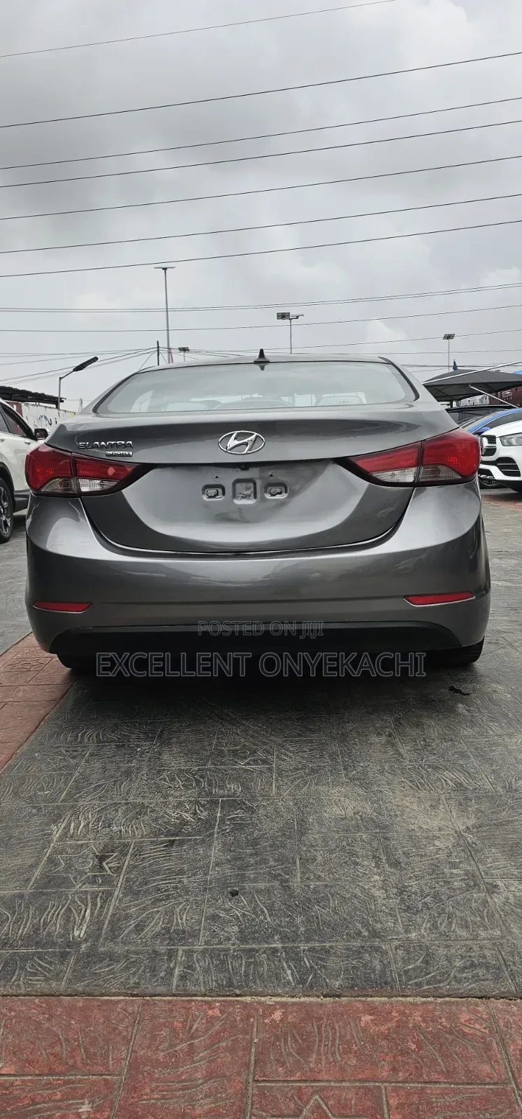 Hyundai Elantra 2016 Silver