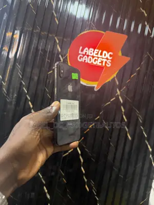 Apple iPhone XS Max 64 GB Black