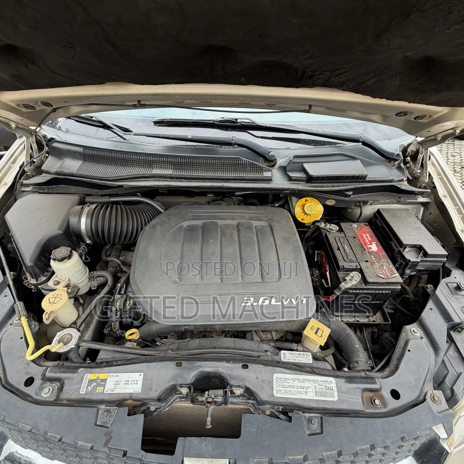 Dodge Caravan 2009 Gold