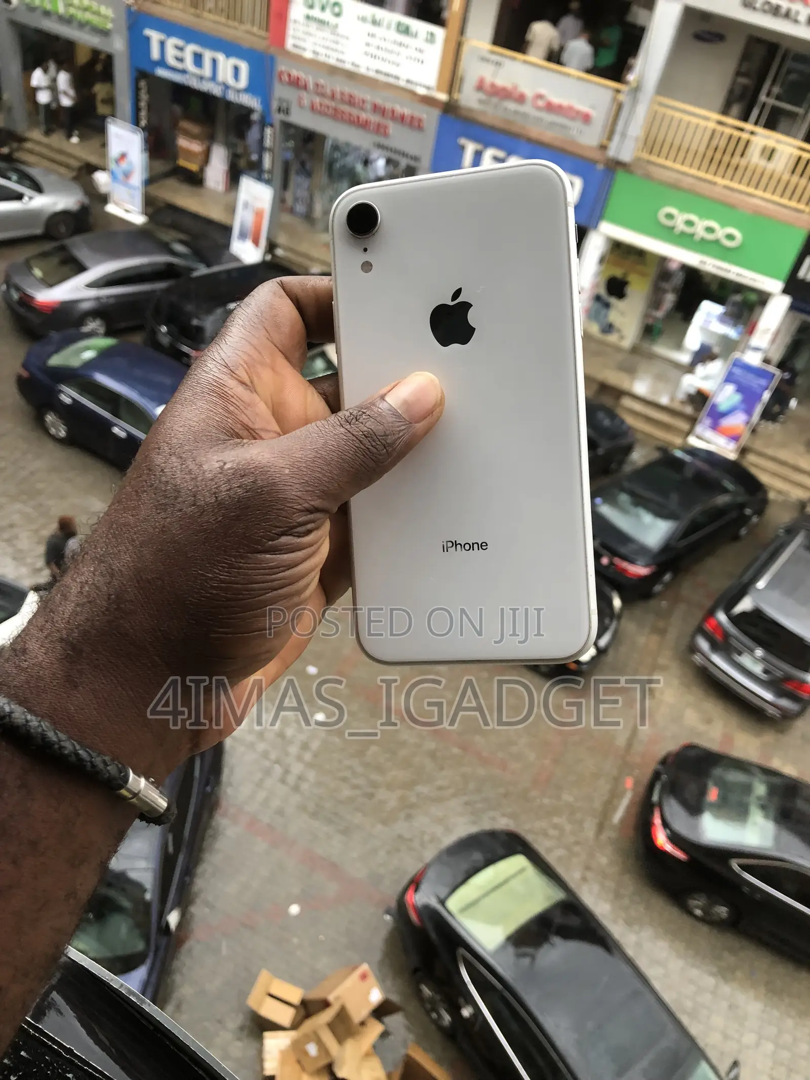 Apple iPhone XR 64 GB White