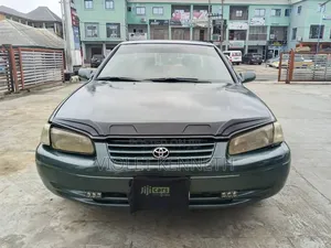 Toyota Camry Automatic 1999 Green