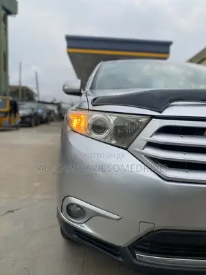 Toyota Highlander 2009 Silver
