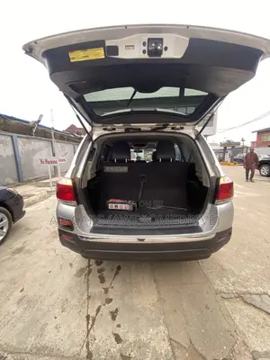 Toyota Highlander 2009 Silver