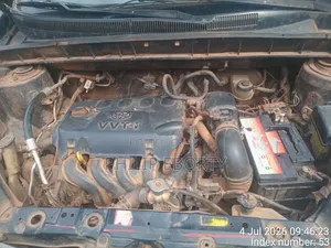 Toyota Yaris 2004 Black
