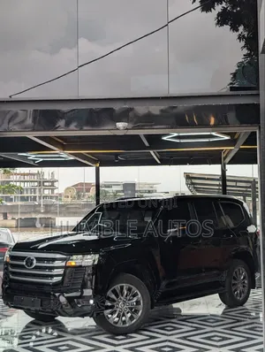 Toyota Land Cruiser 2024 Black