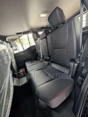 Toyota Land Cruiser Prado 2026 Black