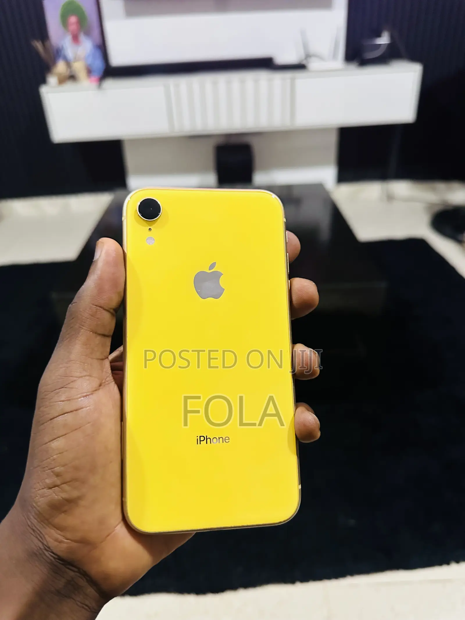 Apple iPhone XR 64 GB Yellow
