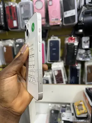 Apple iPhone 13 128 GB White