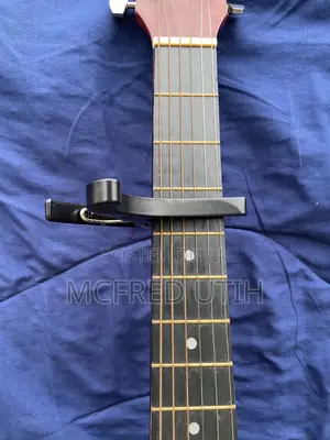 YAMAHA Acoustic Guitar