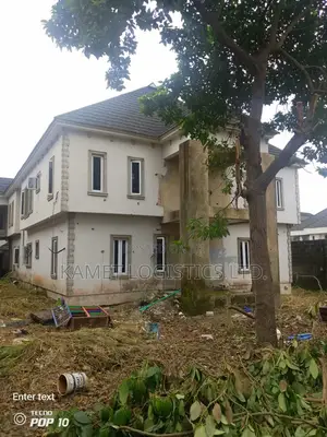 7bdrm Duplex in P And T New Castle, Boys Town for sale