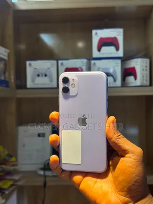 Apple iPhone 11 64 GB Purple