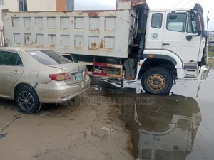Sinotruk 2023 White