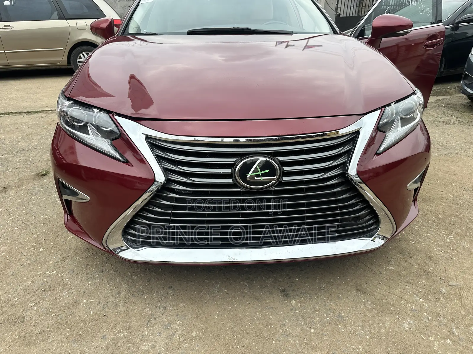Lexus ES 2017 Red