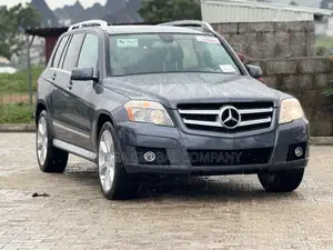Mercedes-Benz GLK-Class 350 4MATIC 2010 Gray