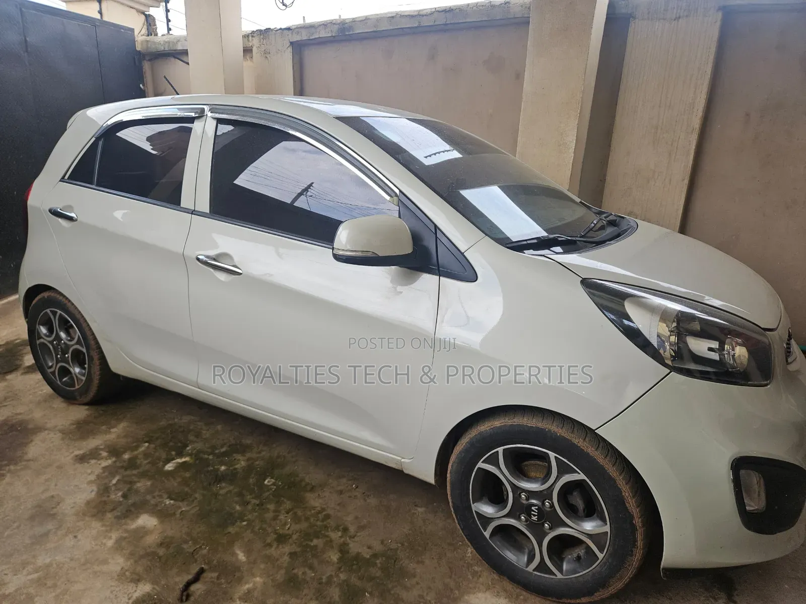 Kia Morning 2013 Beige