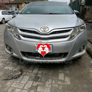 Toyota Venza 2011 Silver