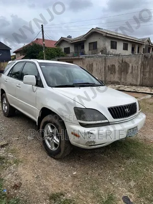 Lexus RX 2001 White