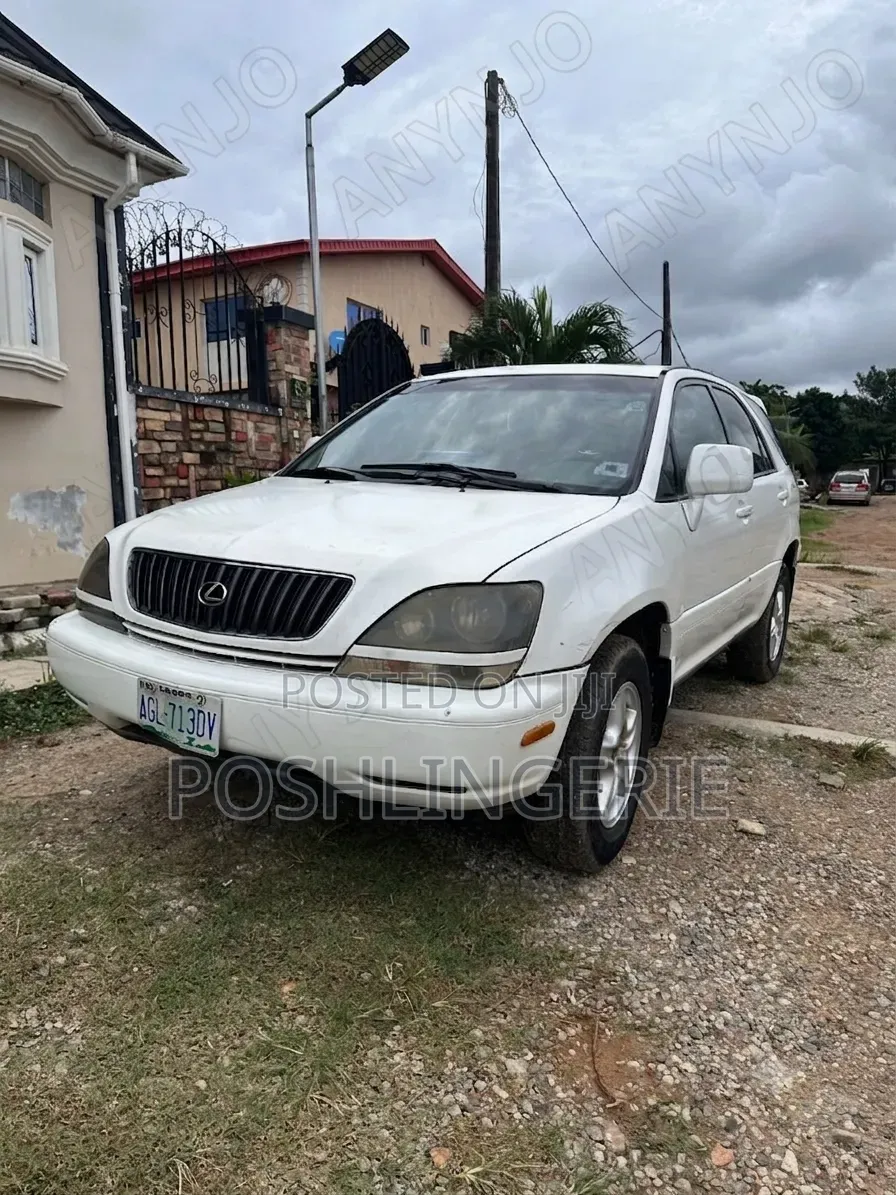 Lexus RX 2001 White