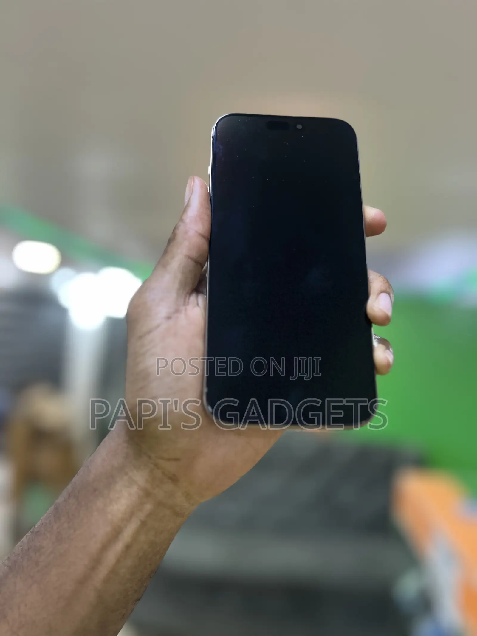 Apple iPhone 16 Pro Max 256 GB Gold