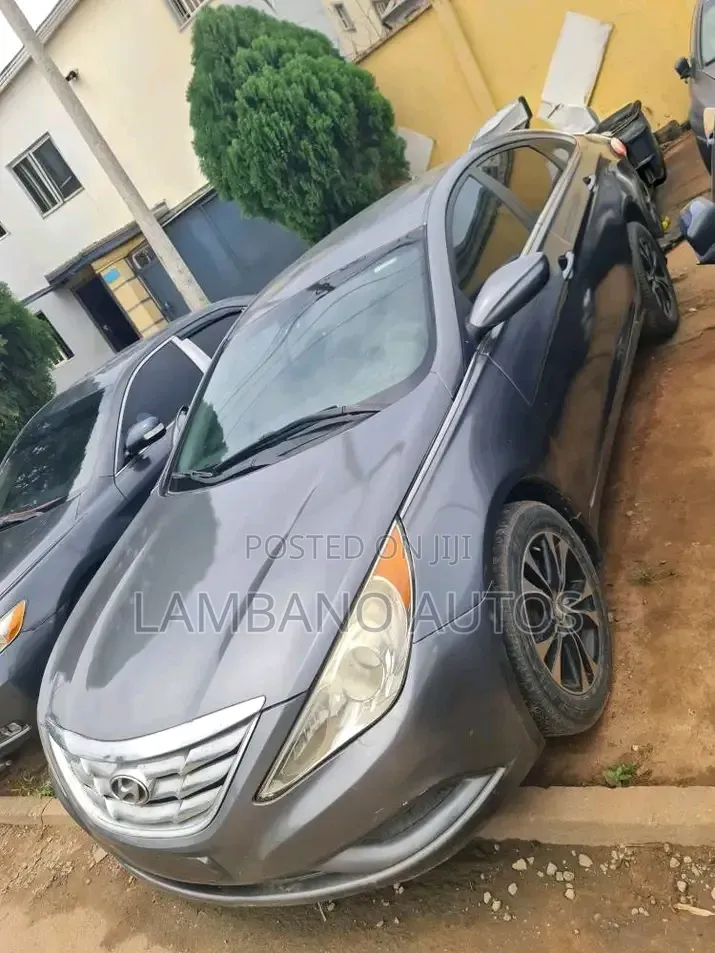 Hyundai Sonata 2012 Gray