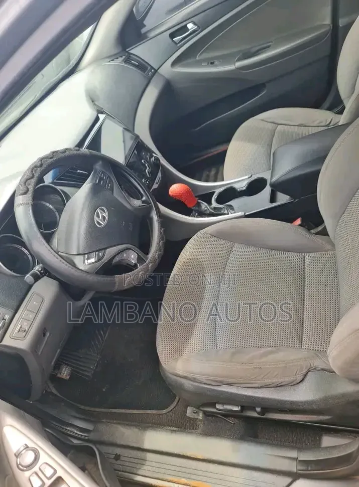 Hyundai Sonata 2012 Gray
