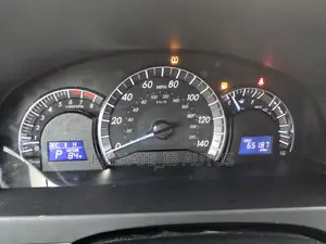 Toyota Camry SE 4dr Sedan (2.5L 4cyl 6A) 2012 Silver