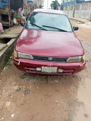 Toyota Corolla 2001 Red